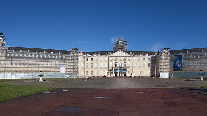 Referenz: Schloss Karlsruhe